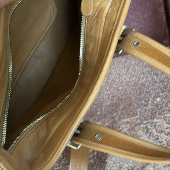 Vintage Coach Camel Legacy Satchel Purse - Picture 8 of 13